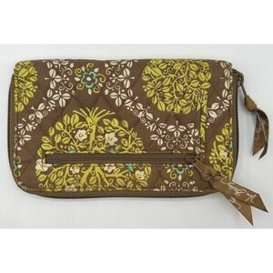 Vera Bradley Quilt Zip Wallet Lime Green Floral Sitting In Tree Retired Pattern